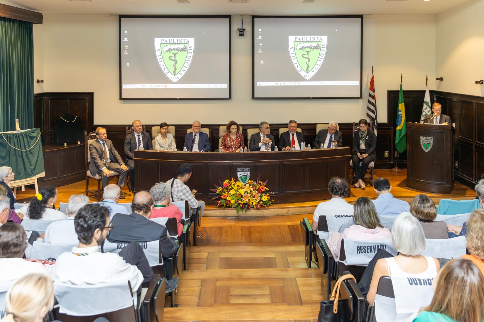 Assista à cerimônia de inauguração do Centro